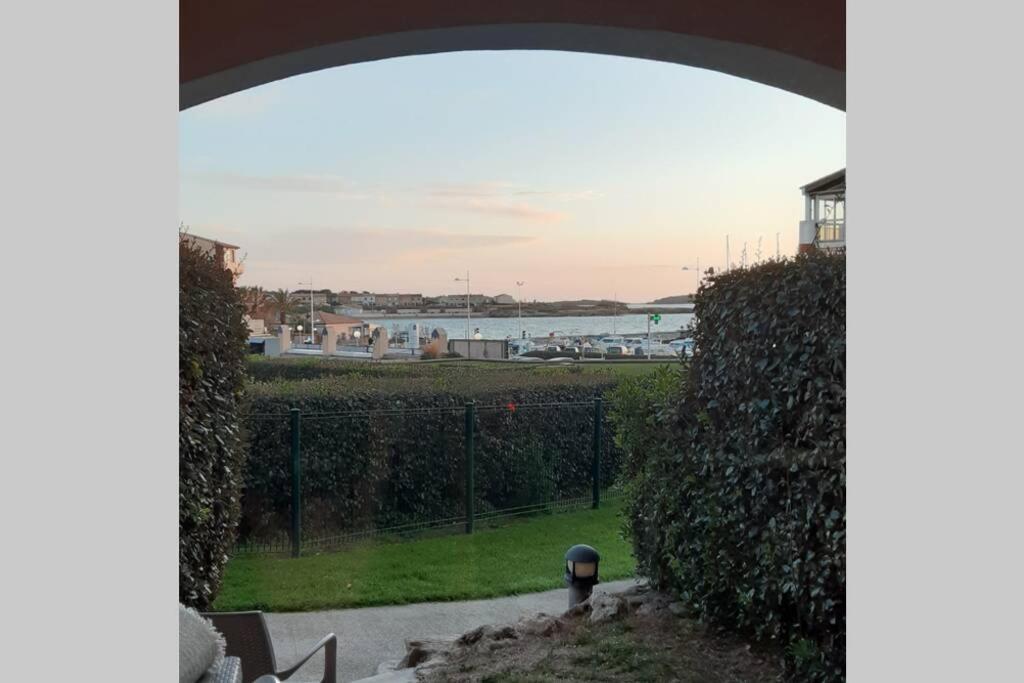 Apartmán Magnifique Rez De Jardin & Piscine & Bord De Mer Six-Fours-les-Plages Exteriér fotografie
